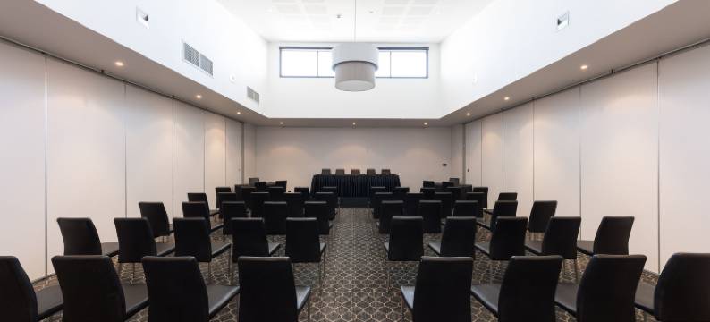 莫森湖酒店(Mawson Lakes Hotel)图片