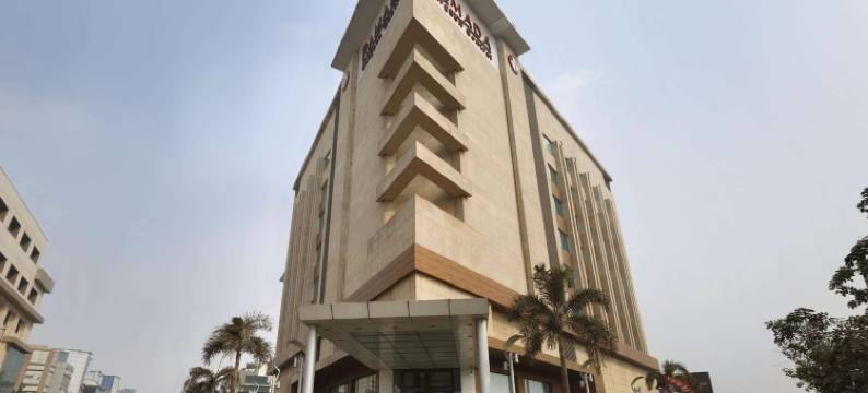 古尔冈中心温德姆华美达酒店(Ramada by Wyndham Gurgaon Central)图片