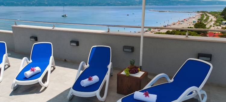 奥米斯广场酒店(Hotel Plaža)图片