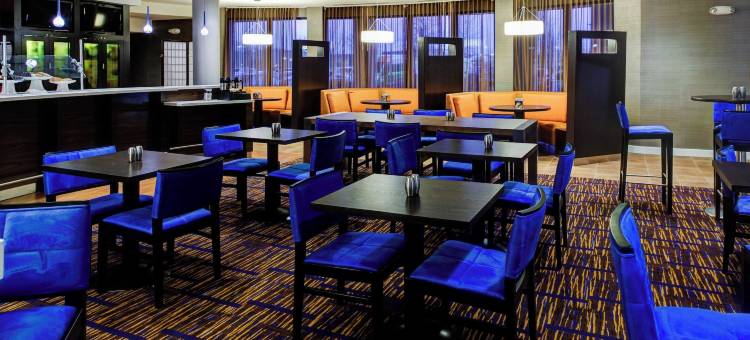 亚特兰大机场西万怡酒店(Courtyard Atlanta Airport West)图片