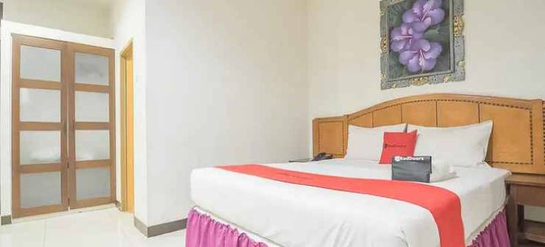 红门酒店3号-近万隆超级商城(RedDoorz Near Trans Studio Mall 3)图片