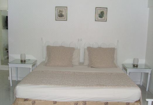 Luxurious beach  front self-catering apartment in the heart of Ocho Rios Jamaica Hotel Overview