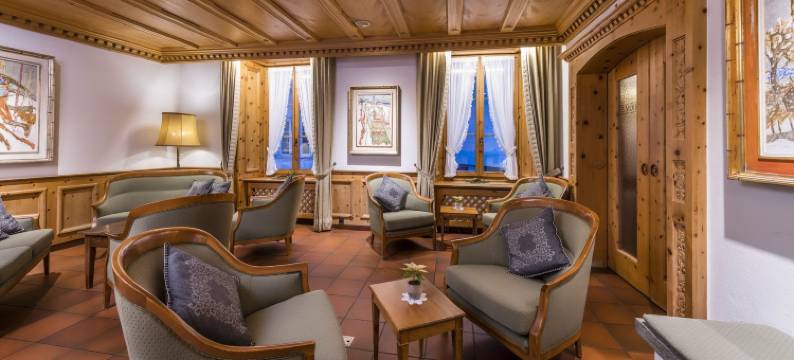 斯特恩罗曼蒂克酒店(Hotel Stern Chur)图片