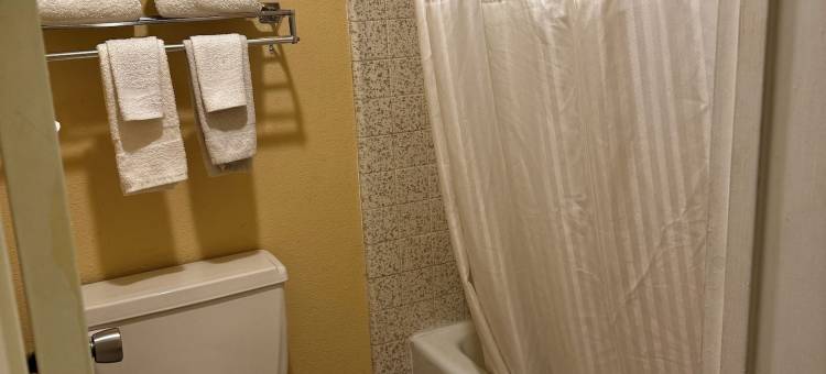 佳客旅馆及套房(GuestPlace Inn & Suites)图片