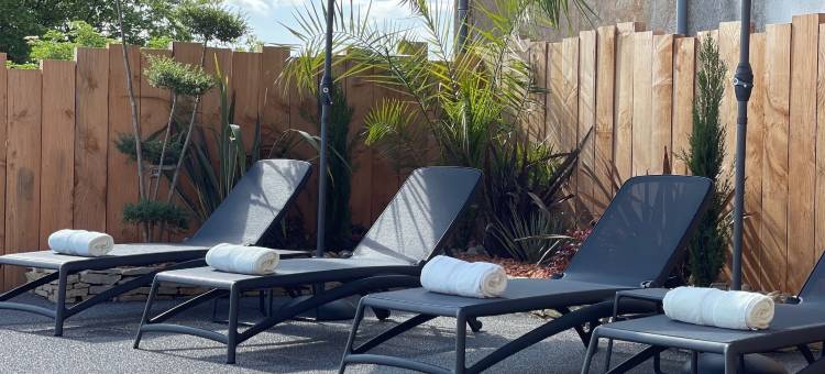 古老玛翁之家酒店(Logis Hôtel-Restaurant Au Vieux Morvan, au cœur de la Bourgogne, Piscine & Spa, Hôtel Climatisé)图片