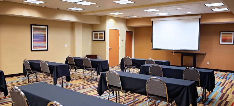 安克尼万枫套房酒店(Comfort Inn & Suites Ankeny - des Moines)图片