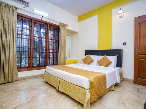 SS神秘公寓酒店