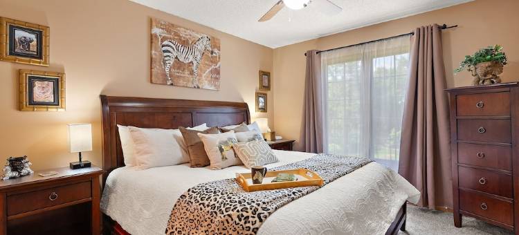 Lux Retreat 5 Acres- Pool/Hot Tub/Tiki Bar/Fire Pit/Game Room- Great for Groups!图片