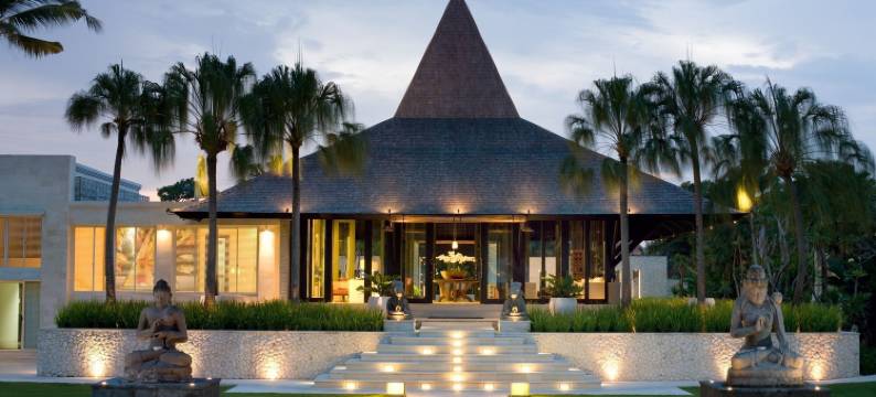 皇家桑川豪华海滩别墅(The Royal Santrian)图片