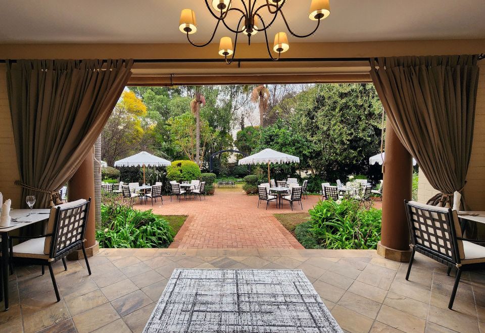 10 2nd Avenue Houghton Estate by Dream Resorts Hotel Overview