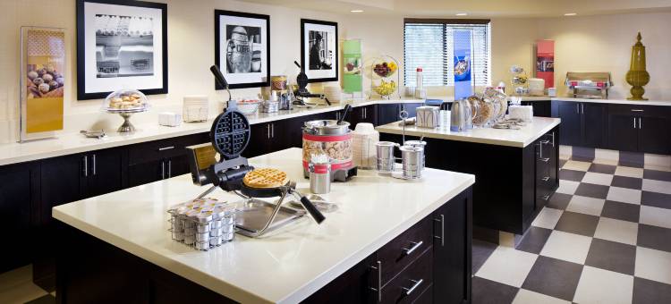 希尔顿欢朋酒店-圣迭戈德尔马(Hampton Inn San Diego/Del Mar)图片