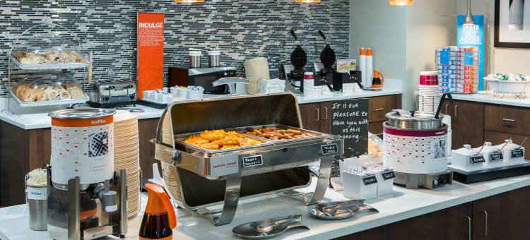 诺克斯维尔佩普米尔大道欢朋套房酒店(Hampton Inn & Suites Knoxville Papermill Drive)图片