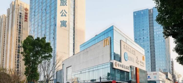 微旅公寓(罗蒙环球城银泰店)图片