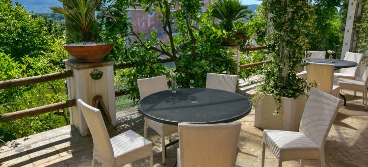 Holiday Home in San Cipriano with Pool图片