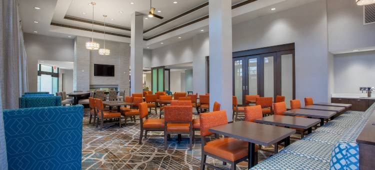 弗吉尼亚莱斯顿希尔顿Homewood Suites酒店(Homewood Suites by Hilton Reston)图片