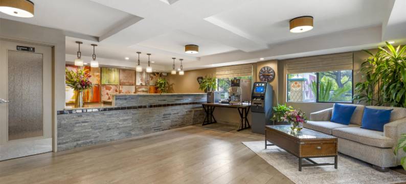 阿纳海姆贝斯特韦斯特优质酒店(Best Western Plus Anaheim Inn)图片