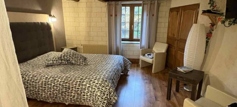 拉克艾蒙特住宿加早餐酒店(Chambres d'hôtes la Charmante)图片