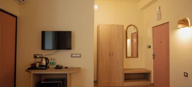 伊罗伊卡齐兰加(Irroi Kaziranga)图片