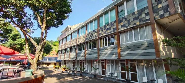 卡朗纱丽酒店(Karang Sari Hotel)图片