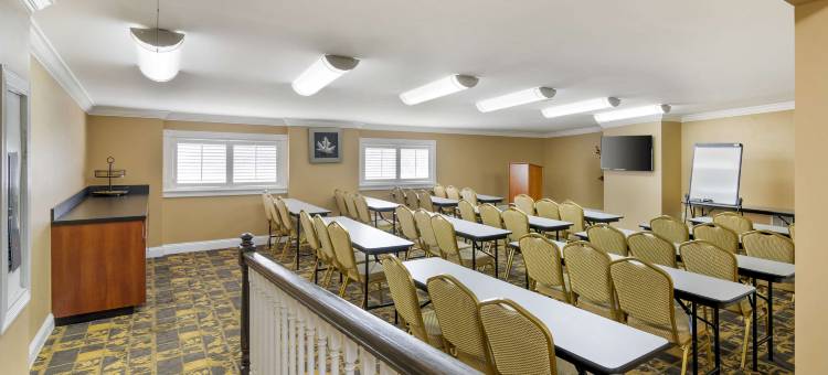 金斯兰贝斯特韦斯特优质酒店(Best Western Plus Kingsland)图片