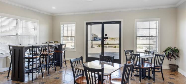 SureStay Hotel by Best Western Terrell图片