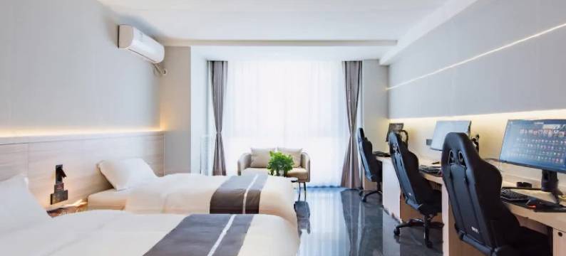 宙斯电竞电影酒店(保定东站河大新区店)图片