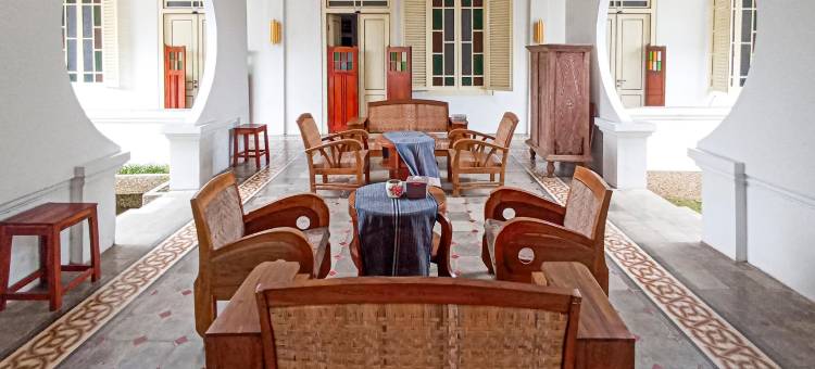 Mruyung Guest House Kota Lama Banyumas Mitra RedDoorz图片