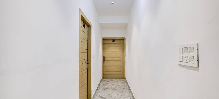 Super Townhouse by OYO Mohali Bus Terminal Formerly Hotel HM Crystal图片
