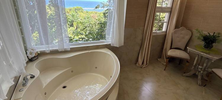 戴蒙德蓝色热带小屋(Daymond Blue Tropical Lodge)图片