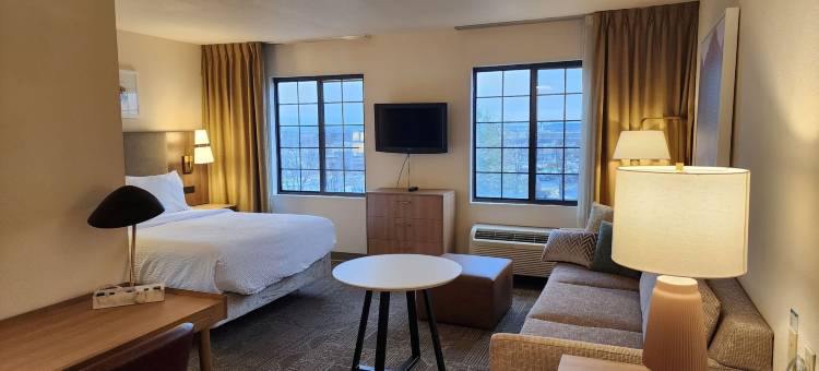 Staybridge Suites 阿伦敦伯利恒机场 by IHG(Staybridge Suites ALLENTOWN BETHLEHEM AIRPORT by IHG)图片