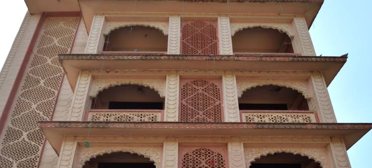 苏尔雅嘉儿酒店(Hotel Surya Garh)图片