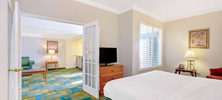 埃尔帕索切洛维斯塔拉昆塔温德姆酒店(La Quinta Inn by Wyndham El Paso Cielo Vista)图片