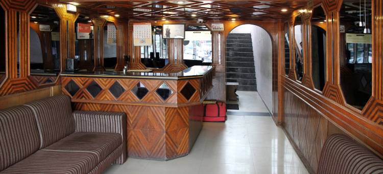 拉杰酒店(Hotel Raj)图片
