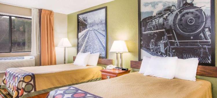 贝克利温德姆速8酒店(Super 8 by Wyndham Beckley)图片