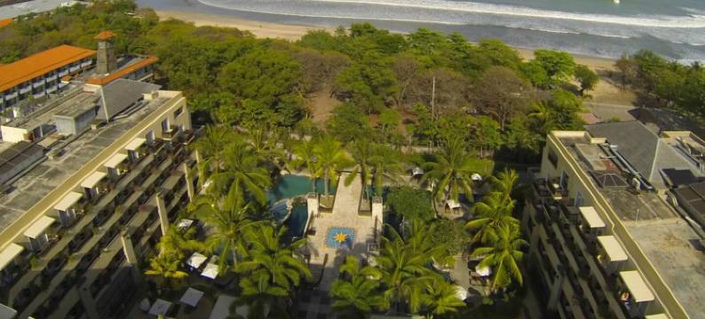 库塔帕拉迪索酒店(Kuta Paradiso Hotel)图片