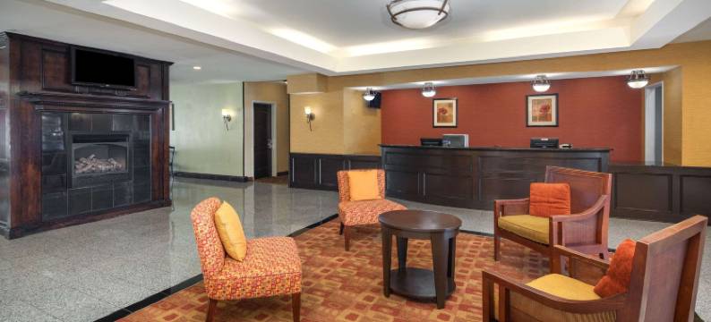 尤宁城拉昆塔温德姆套房酒店(La Quinta Inn & Suites by Wyndham Atlanta-Union City)图片