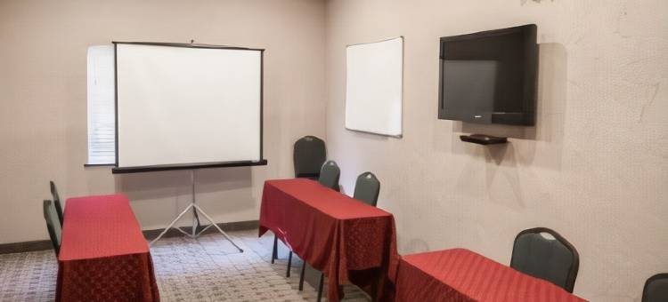 达拉斯西普莱诺凯艺酒店(Quality Inn West Plano - Dallas)图片