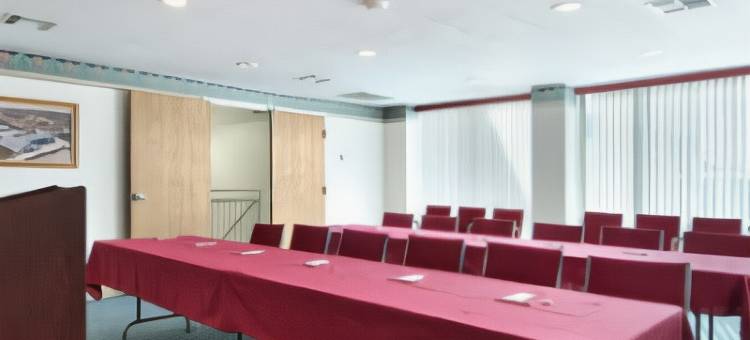 圆石市-北奥斯汀凯艺套房酒店(Quality Inn & Suites Round Rock)图片