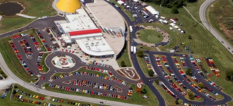 Holiday Inn 大学广场，草地滚球场(Holiday Inn University Plaza-Bowling Green)图片