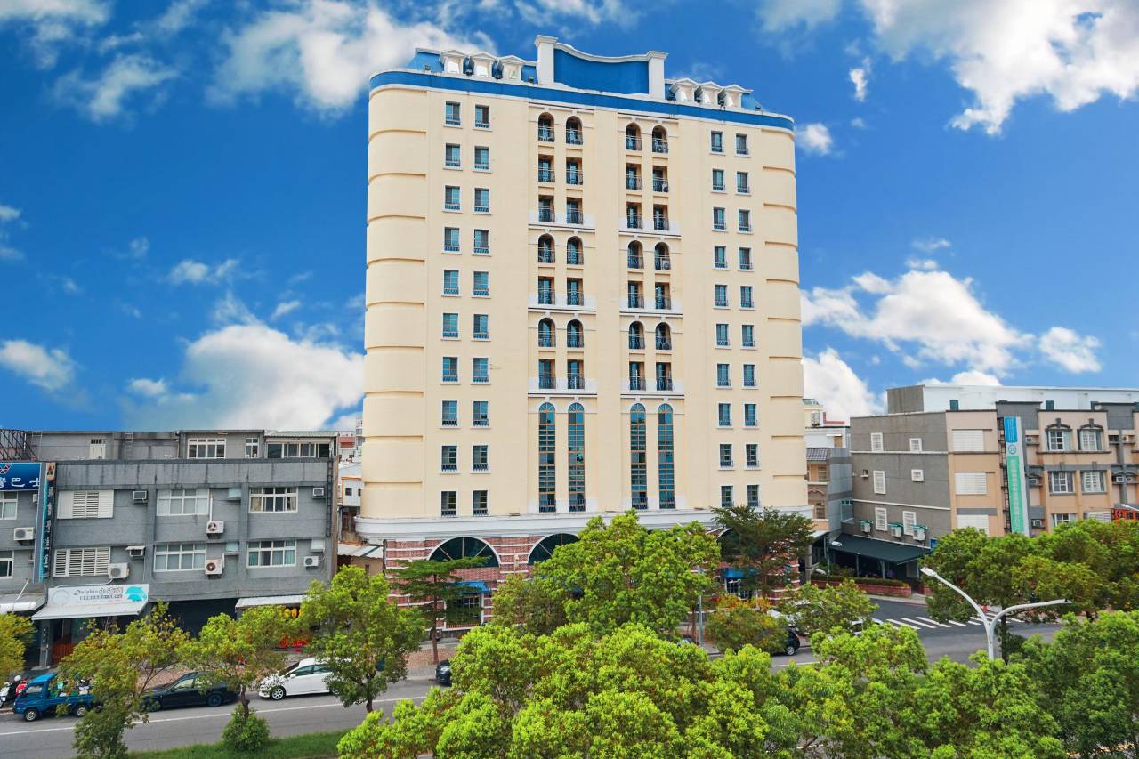 hotel overview picture