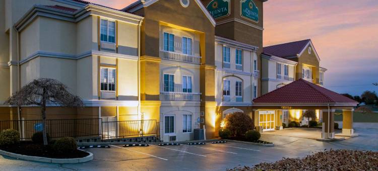 莱辛顿南 - 汉堡拉昆塔温德姆套房酒店(La Quinta Inn & Suites by Wyndham Lexington South / Hamburg)图片