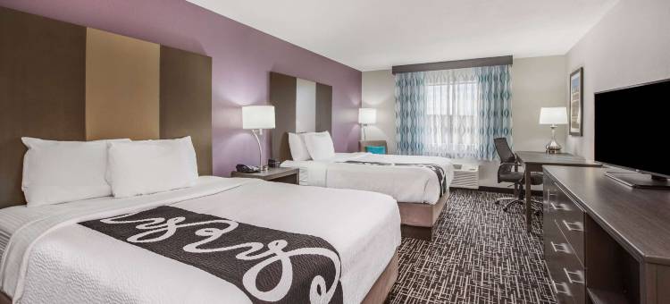 费尔伯恩赖特帕特森拉昆塔温德姆套房酒店(La Quinta Inn & Suites by Wyndham Fairborn Wright-Patterson)图片