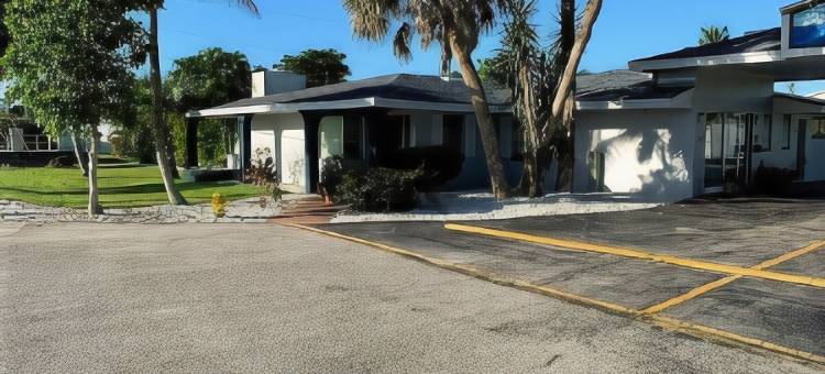纬度26水滨精品度假村-迈尔斯堡海滩(Latitude 26 Waterfront Boutique Resort - Fort Myers Beach)图片