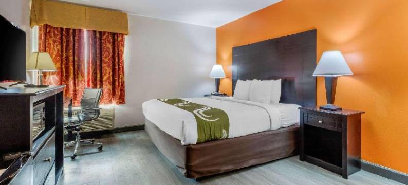 奥本校园区I-85凯艺酒店(Quality Inn Auburn Campus Area I-85)图片