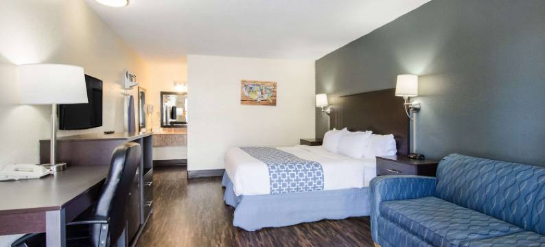 尼尔摩托斯比威伊克诺旅馆(Econo Lodge Near Motor Speedway)图片