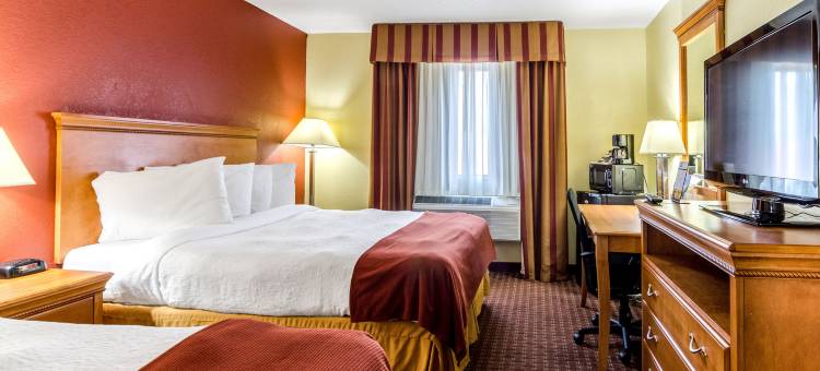 杰克森维尔勒琼营地附近罗德威套房酒店(Rodeway Inn & Suites Jacksonville Near Camp Lejeune)图片