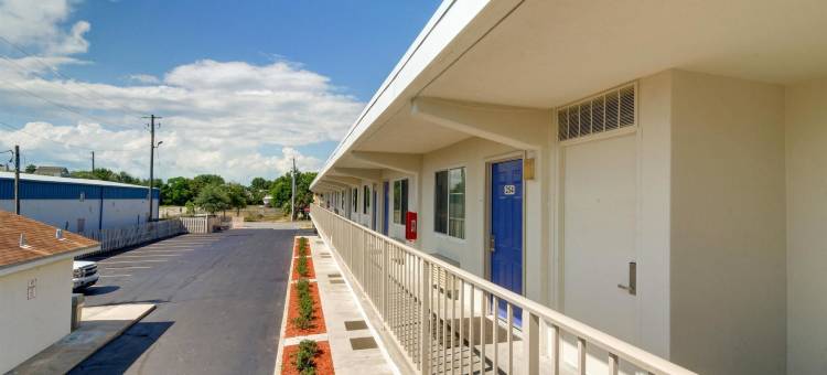 德斯廷6号汽车旅馆(Motel 6 Destin, FL)图片