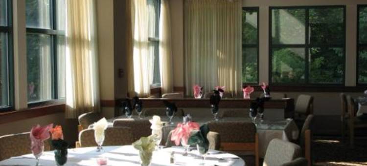 洛根酋长旅馆(Chief Logan Lodge)图片