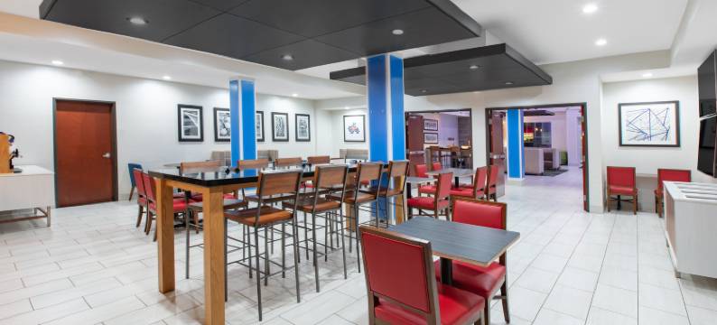 智选假日套房酒店锡赛德的会展中心(Holiday Inn Express & Suites SEASIDE-CONVENTION CENTER by IHG)图片