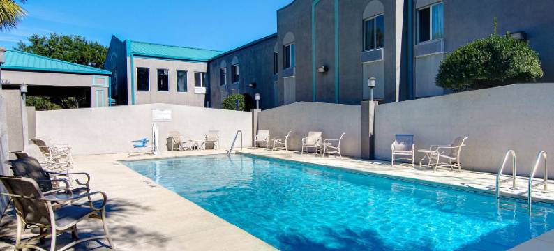 佛罗里达彭萨科拉 - 西 I-10 6 号开放式客房(Studio 6 Pensacola, FL - West I-10)图片